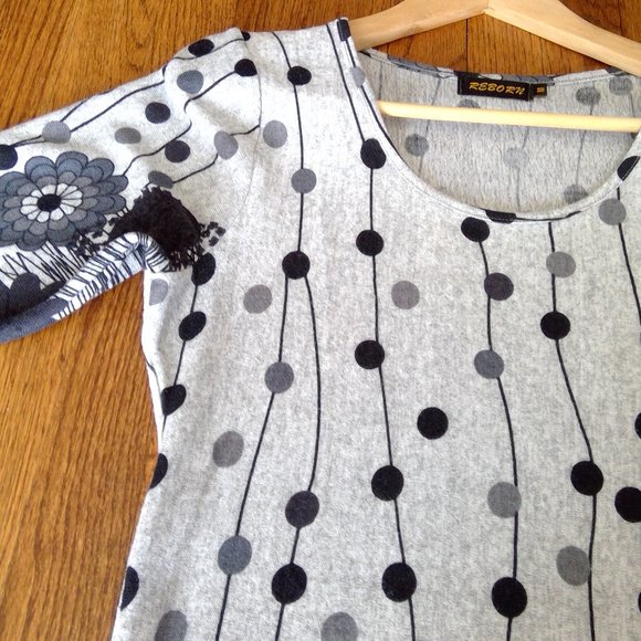 Reborn Medium Lightweight Graphic Knit Dress Elbow Sleeves Black/Gray - Picture 9 of 14